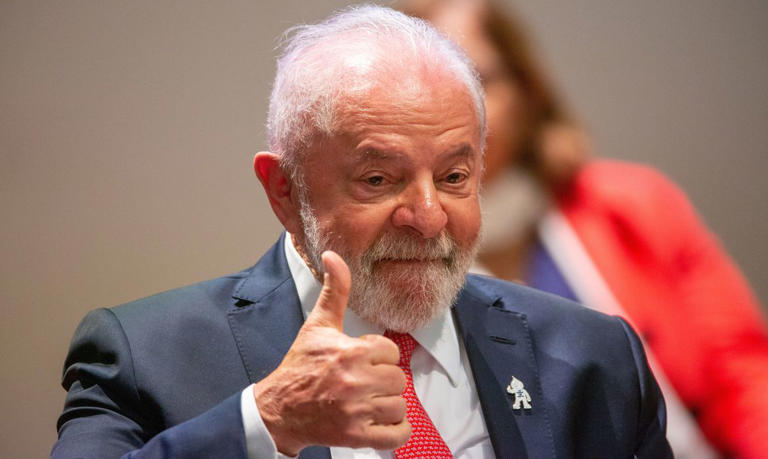 Lula dá EXCELENTE notícia para quem tem dívida com lojas do varejo