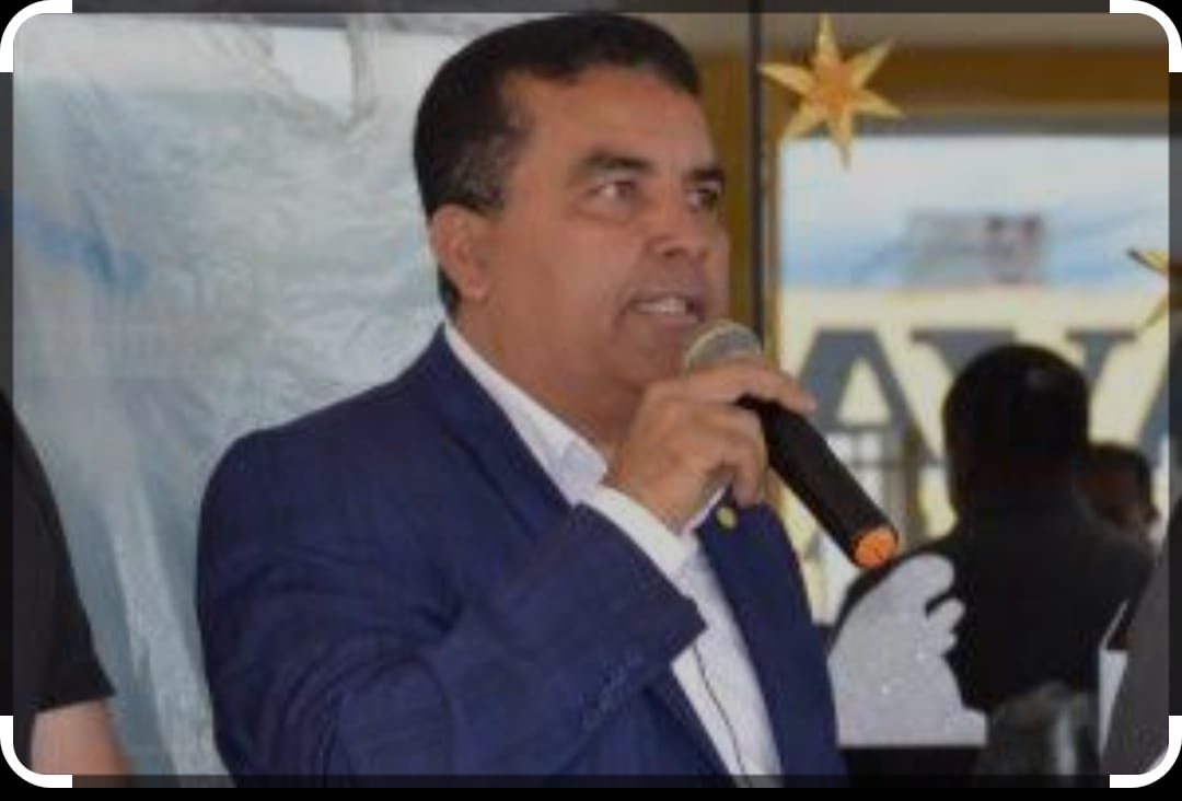 ELEIÇOES EM CANDEIAS DO JAMARI - RO: Ex  Deputado Federal Lindomar Garçom principal nome para sucessão